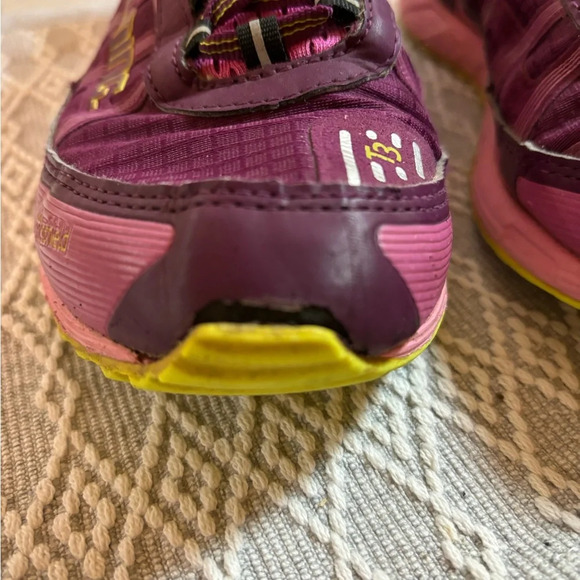 Salming Womens Trail T3 RunLite RocShield Trail Running Shoes, Size 7.5, Magenta - Picture 7 of 11